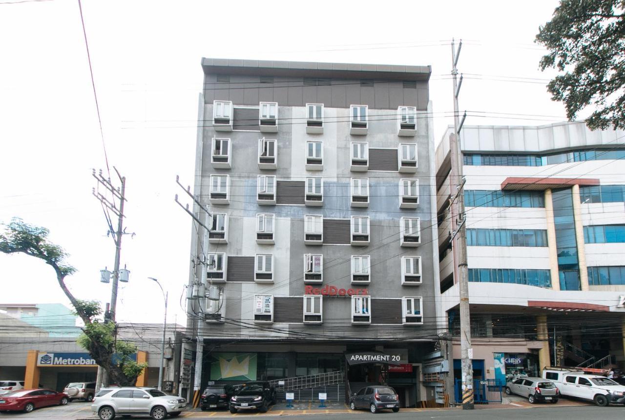 Reddoorz Plus @ Kamuning Quezon City Kültér fotó
