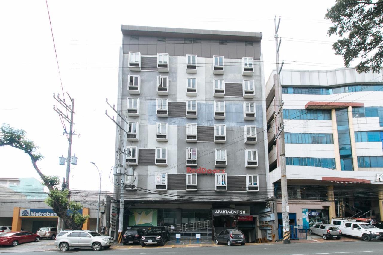 Reddoorz Plus @ Kamuning Quezon City Kültér fotó