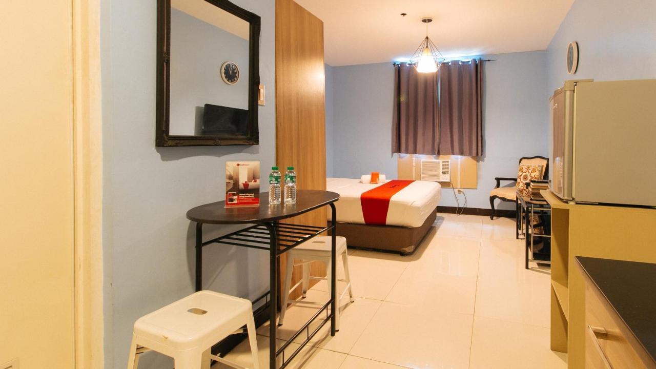 Reddoorz Plus @ Kamuning Quezon City Kültér fotó